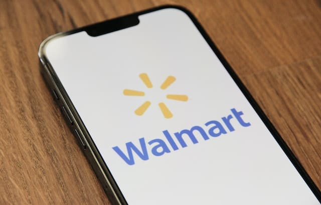 Walmart lays off hundreds of workers at e-commerce facilities